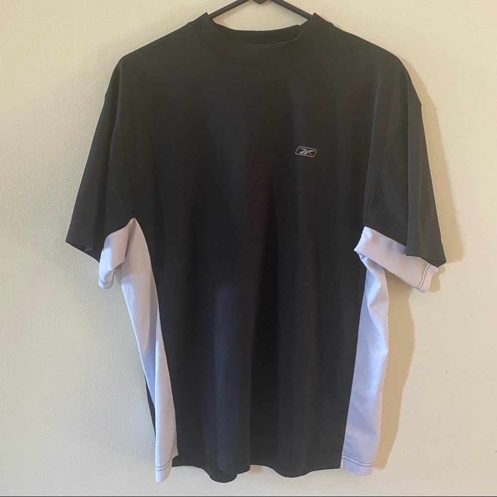 Reebok Men's Black & White Short Sleeve Polyester Shirt Size M Medium Play Dry